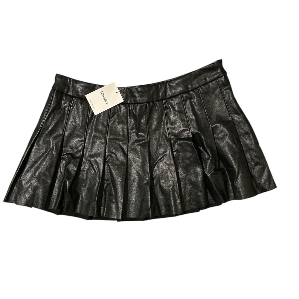 Forever 21 Shiny Black Mini Skirt